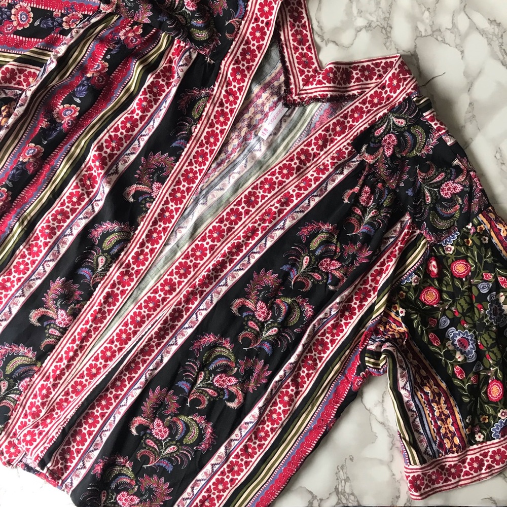 NWOT Xhilaration Multi-Color Floral Kimono